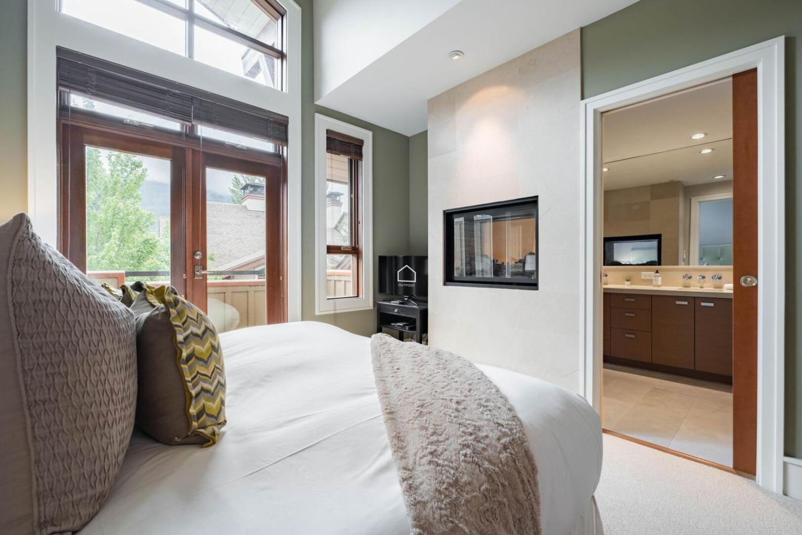 Fitzsimmons Walk 35 By Outpost Holiday home *
